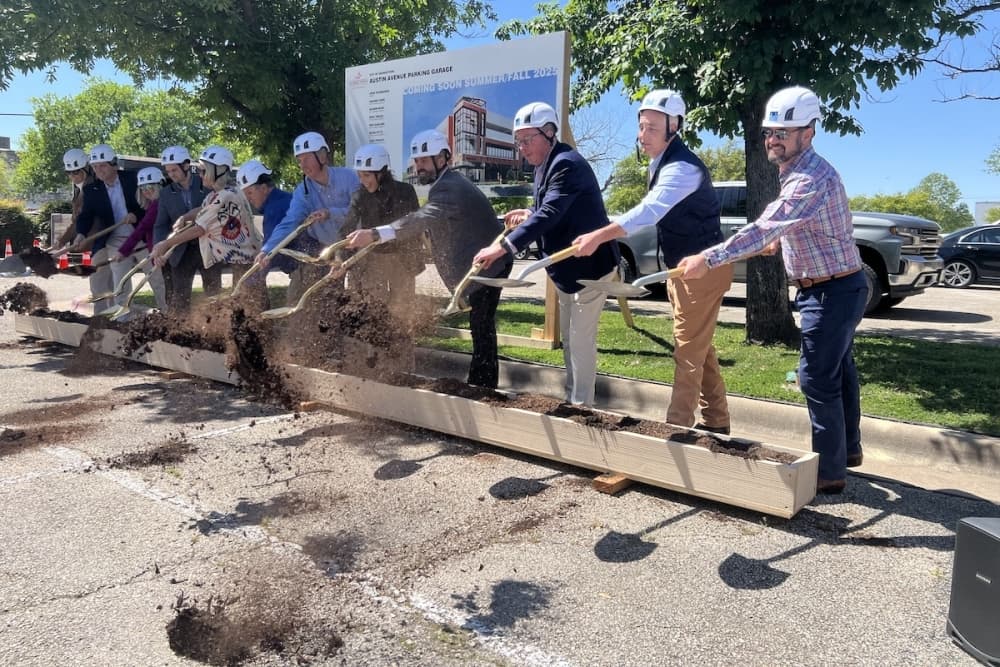 Downtown parking garage breaks ground in Georgetown; 300-plus additional spaces anticipated