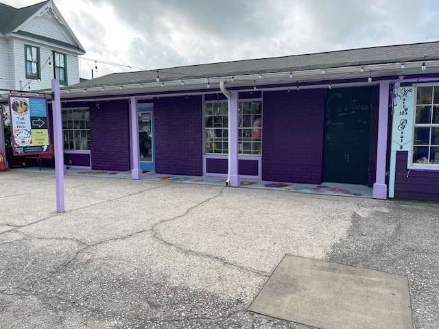 Creations Market and Workshop to close in Old Town Spring