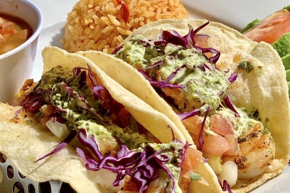 Hacienda Mis Padres celebrates 10 years serving in Conroe