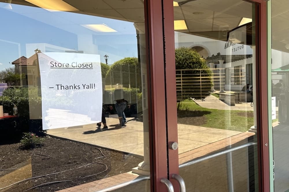 Sperry, Saucony close at San Marcos Premium Outlets