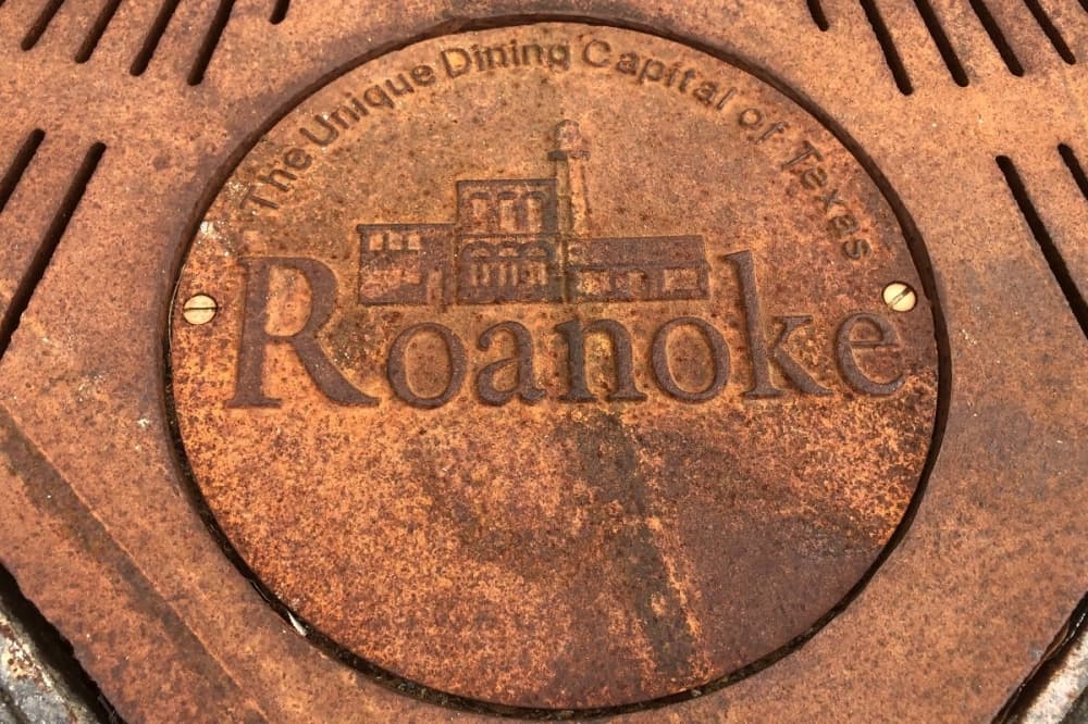 Litsey Road between eastbound, westbound portions of SH 114 closed in Roanoke