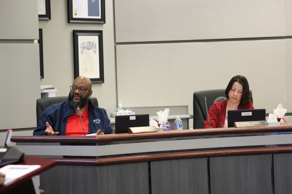 Spring ISD trustees nix 2% administrator salary cuts in split vote