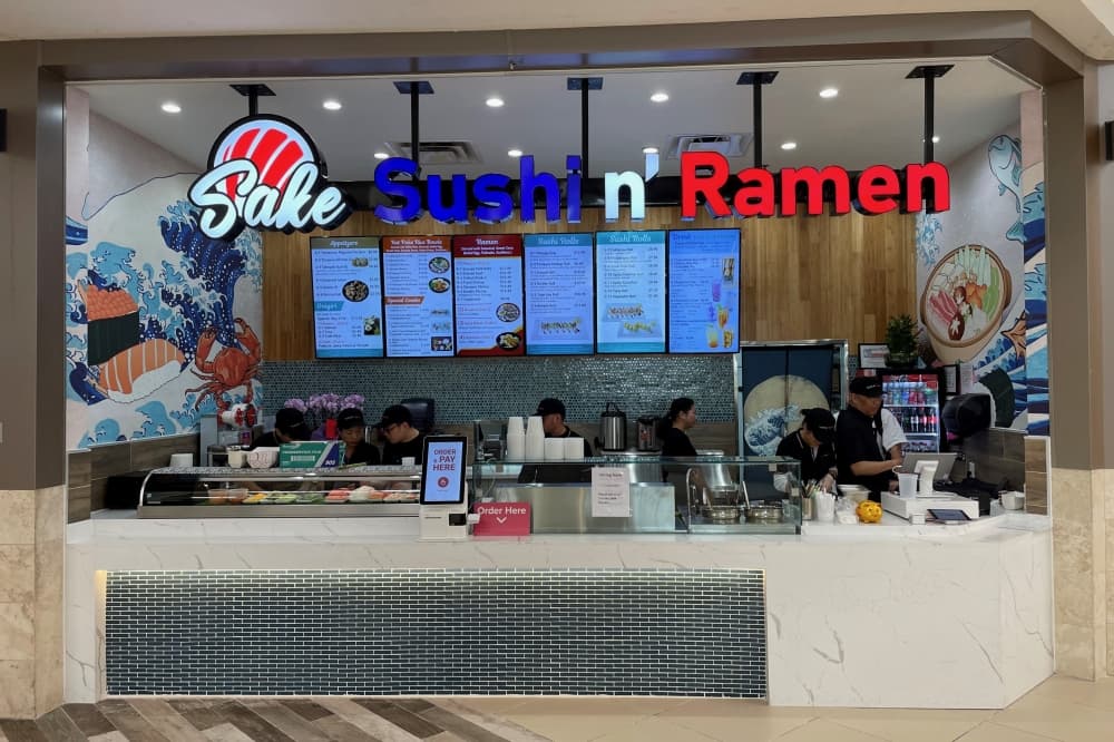 Sake Sushi N’ Ramen opens in Willowbrook Mall food court