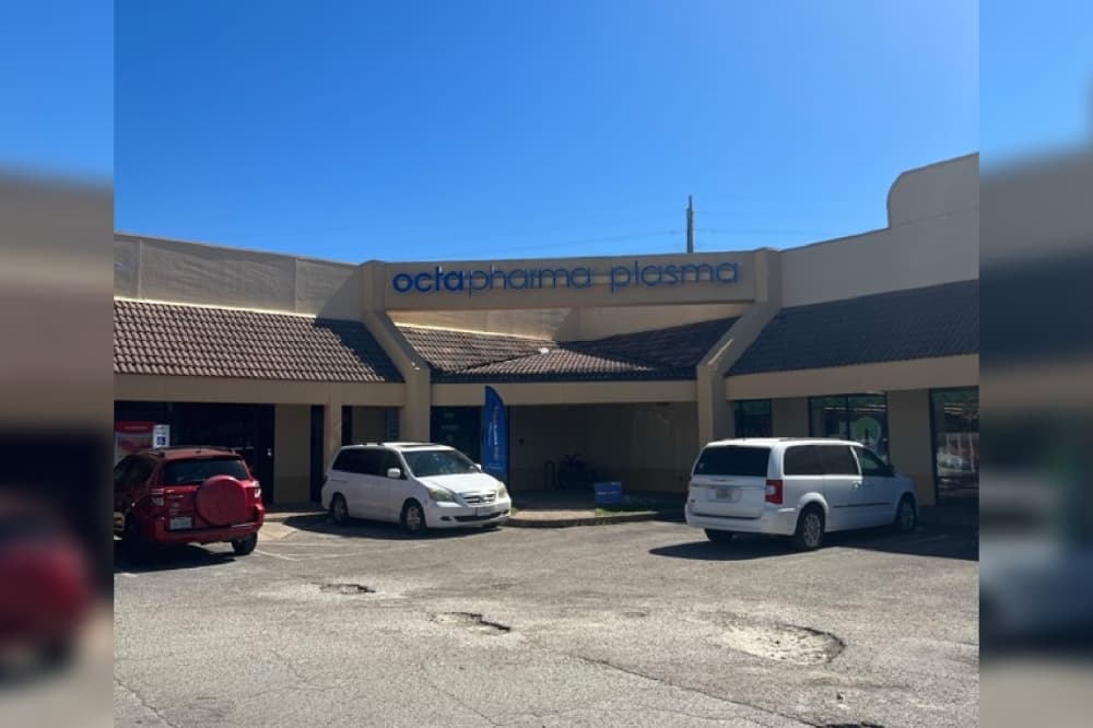 New plasma donation center opens in South Austin