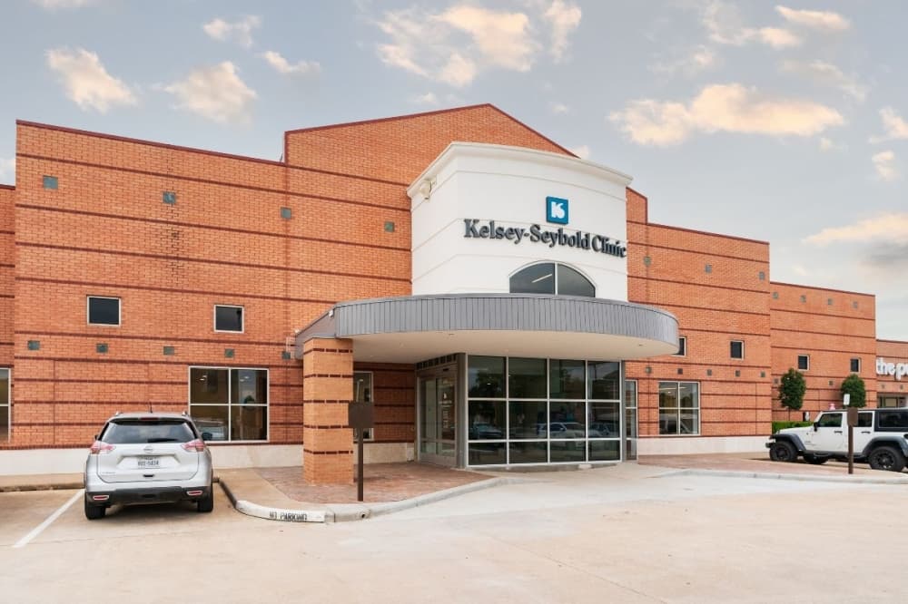 Kelsey-Seybold opens Tanglewood clinic