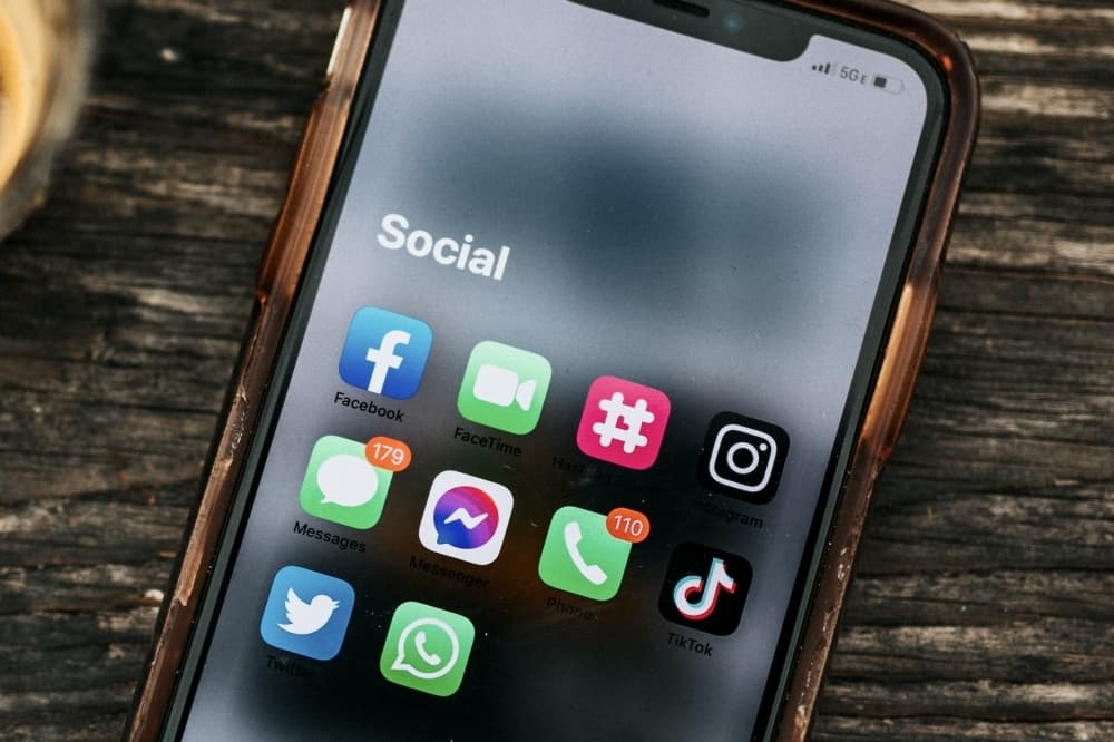 Bee Cave to consider adopting social media policy following Supreme Court ruling