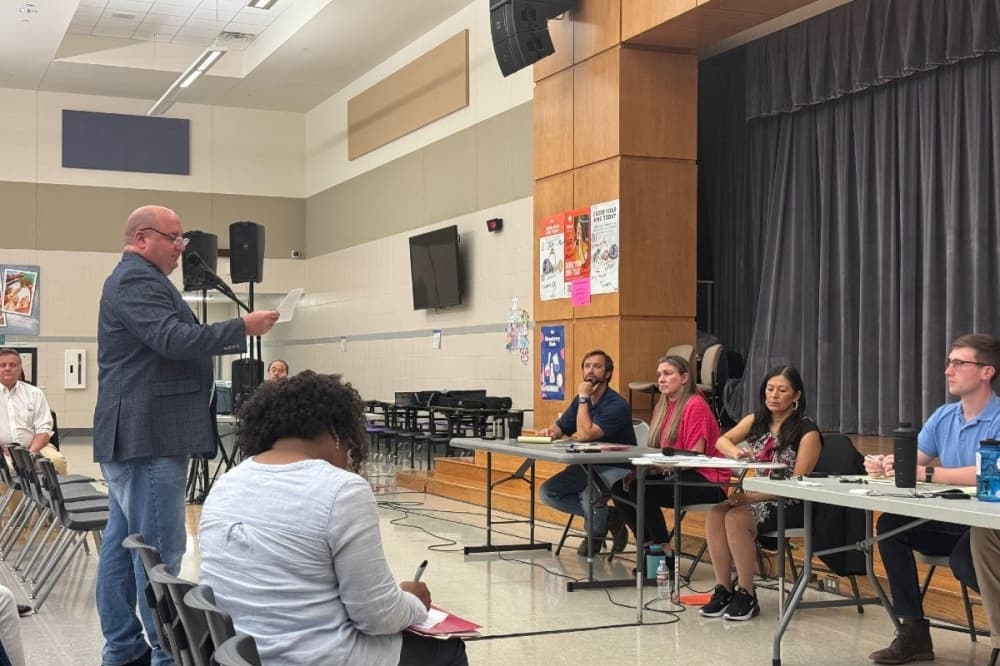 Community members speak out against proposed concrete batch plant in North Fort Worth