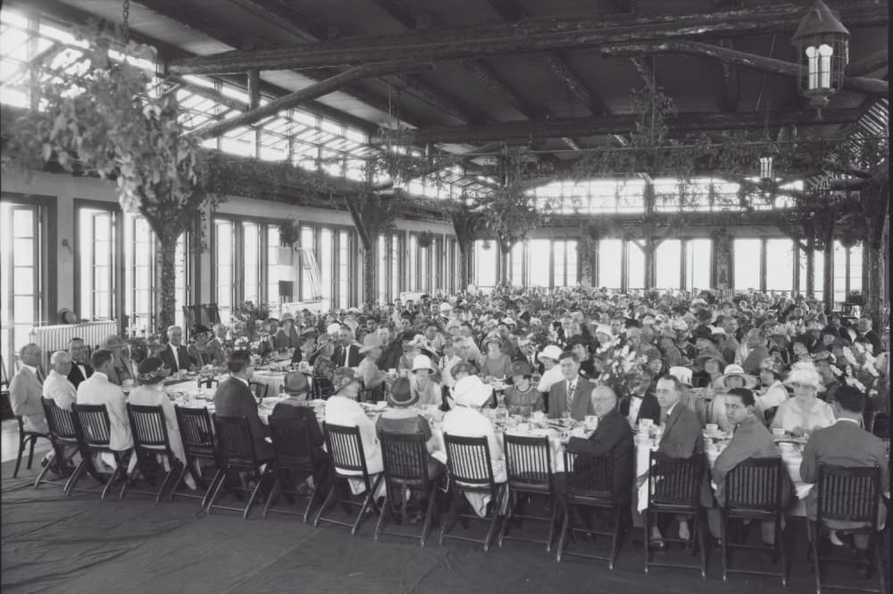 A photo from 1924 shows people seated in the ballroom.