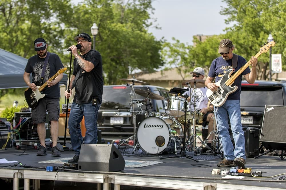 Steak cook off, country music, family fun: What to expect at this year’s Roanoke Round Up