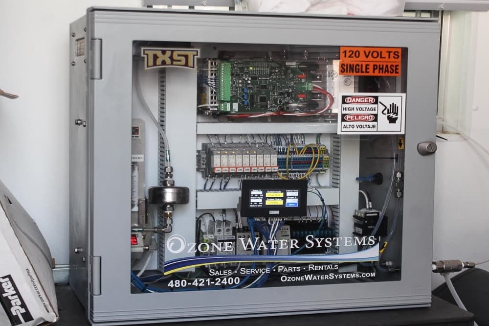 Ozone generator