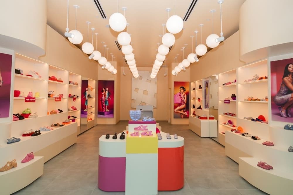 Melissa Baybrook Mall storefront