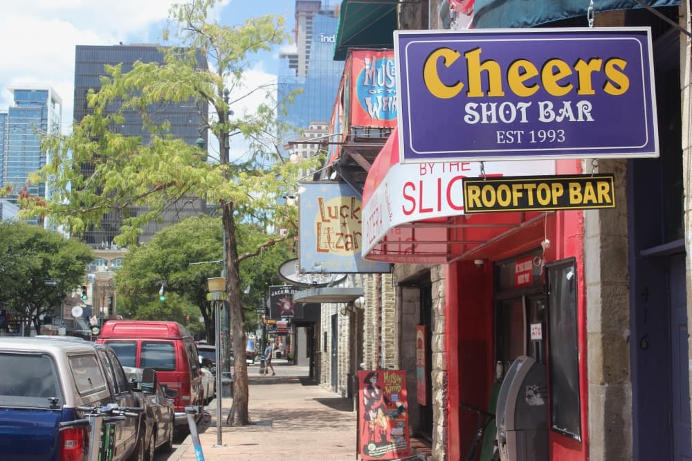 Austin launches 'Sip Safely' program to combat drink spiking at bars