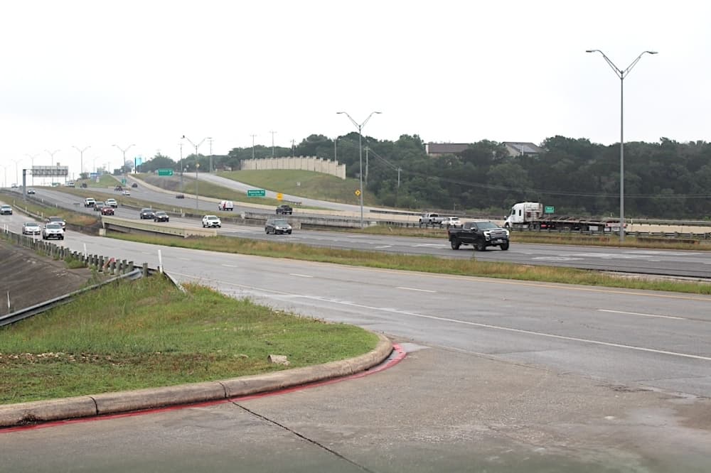 Check out the new nightly closures on Loop 1604