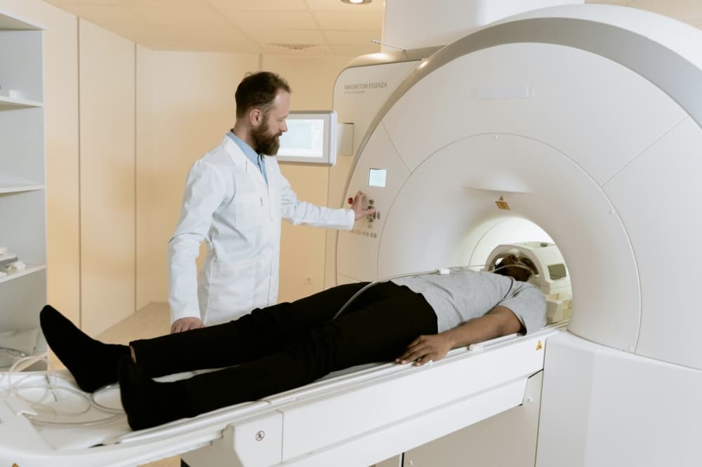 SimonMed Imaging opens new MRI center in Houston