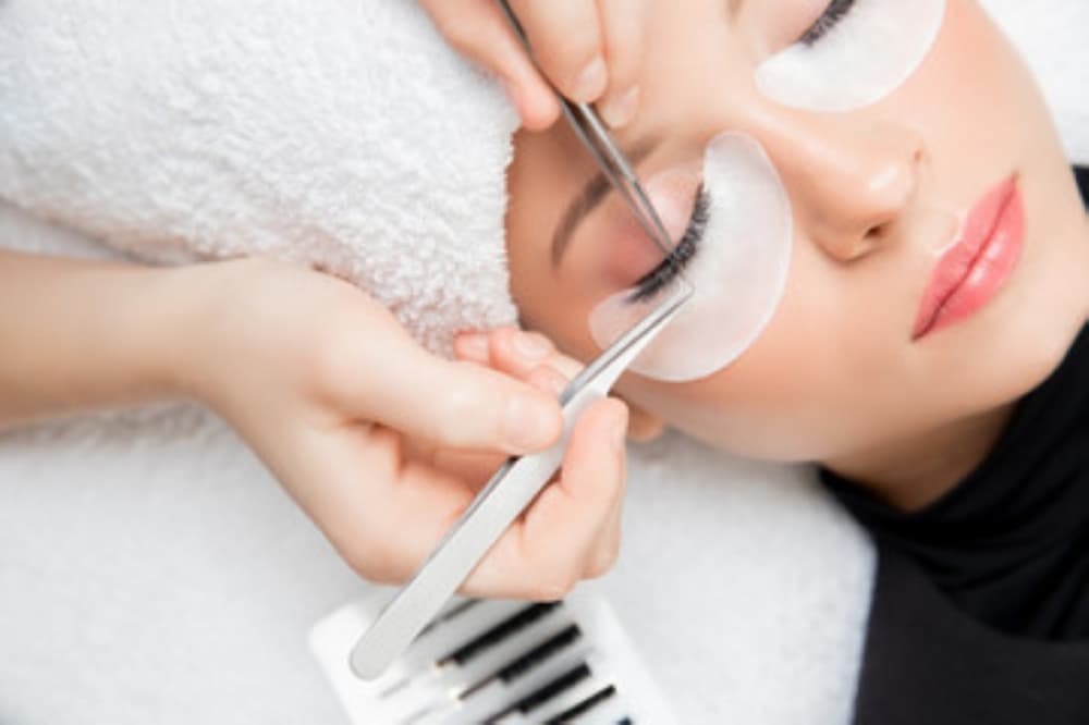Lash salon and medspa coming to Hill Country Galleria in Bee Cave
