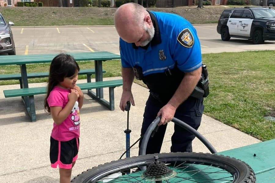 Fort Worth Police to host bicycle safety event for Northwest ISD students, parents on May 18