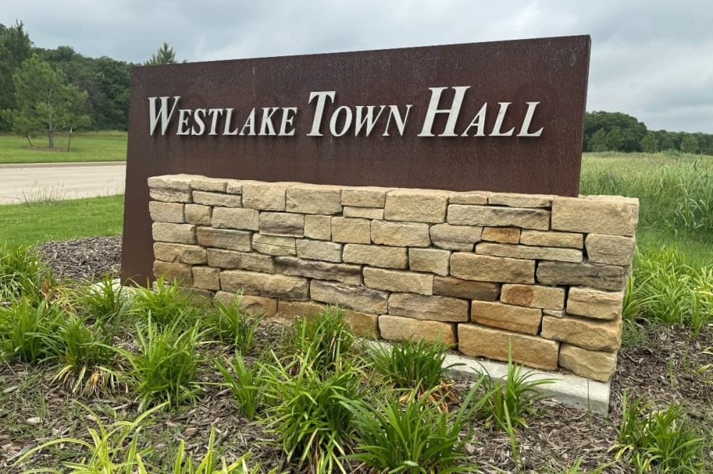 Quint wins re-election, 2 other council members chosen by Westlake voters