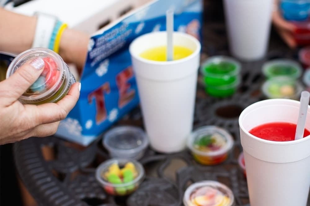 Eskimo Hut now serving daiquiris to-go in far Northwest Austin
