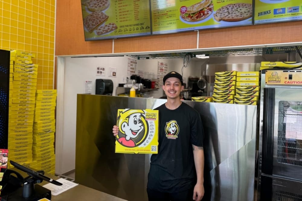 Hungry Howie's Pizza now open in Keller