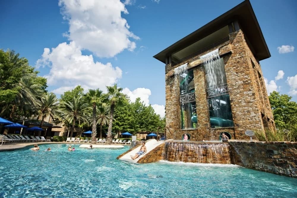 resort 