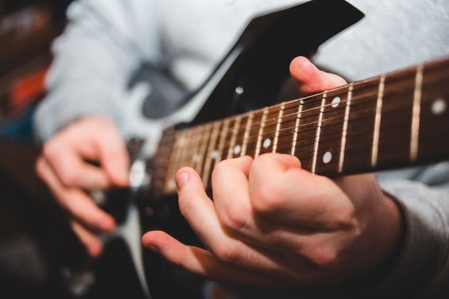 Acadia Bar and Grill hosts final show on FM 1960