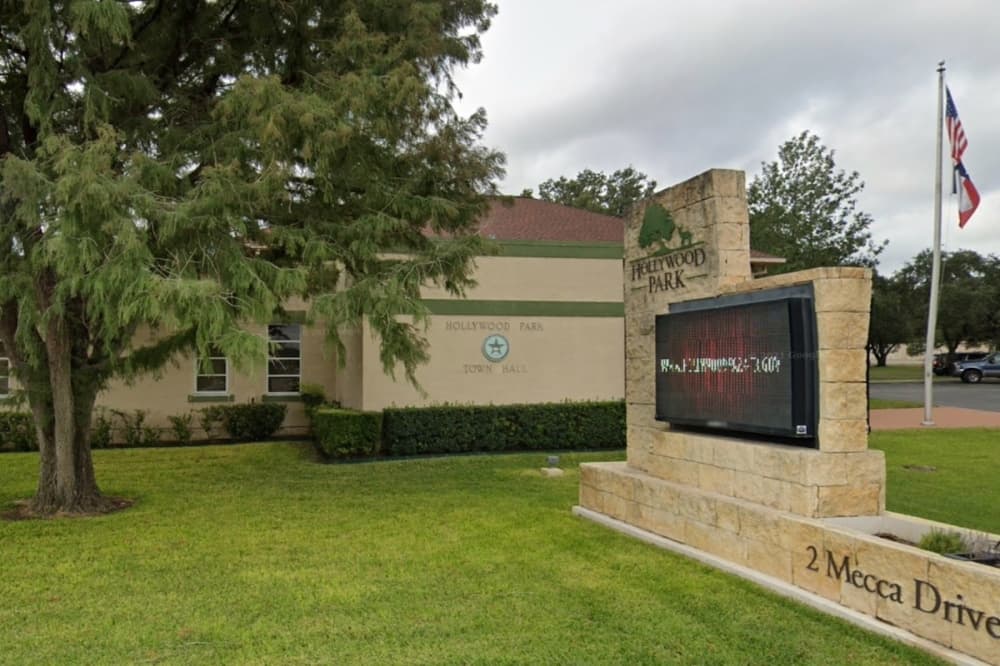 Hollywood Park City Council appoints Jim Rodriguez to council seat
