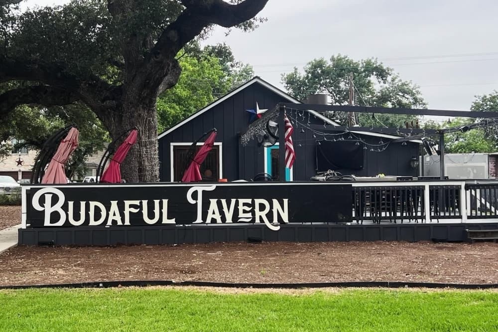 JParks Chophouse & Saloon reopens as Budaful Tavern