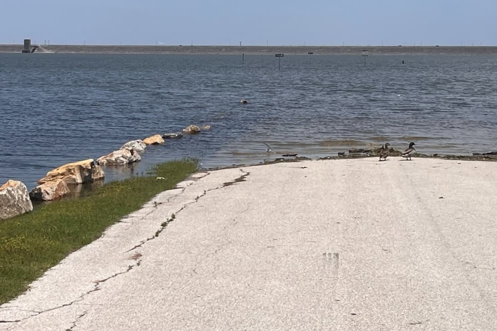 Parks, boat ramps closed at Grapevine Lake following rainfall