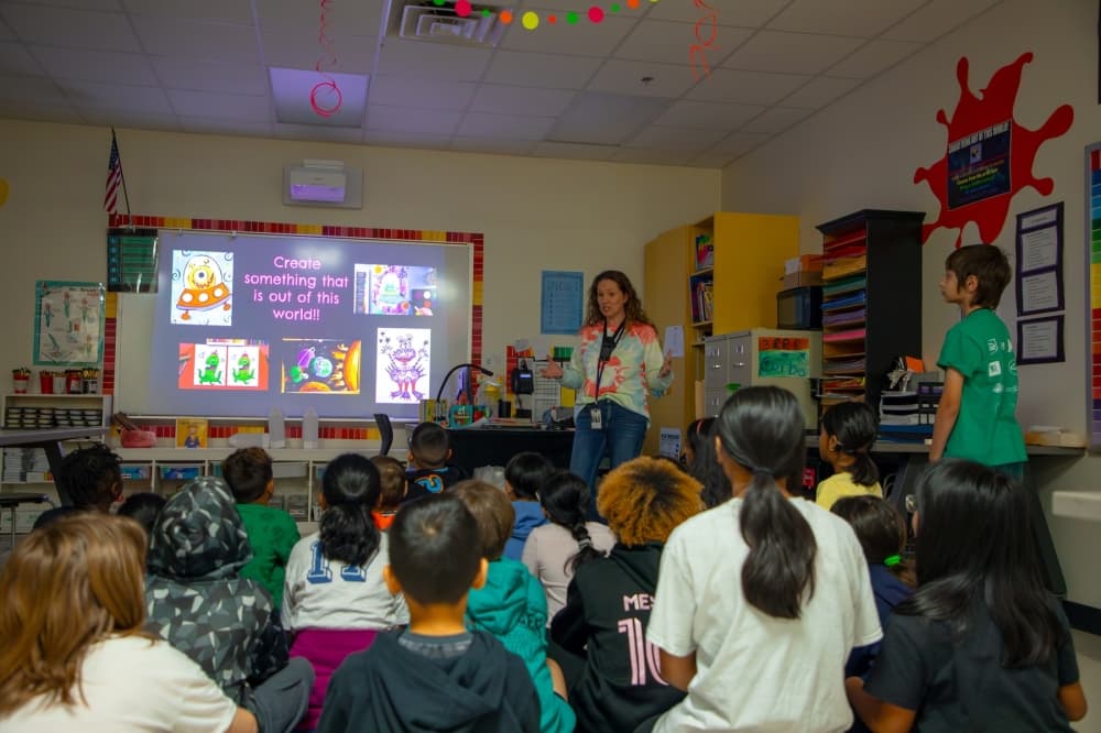 Frisco ISD to provide $250 stipend for classroom supplies