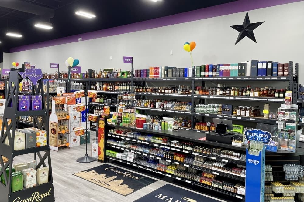Rock Liquor to sell spirits, cigars at new Cedar Park store