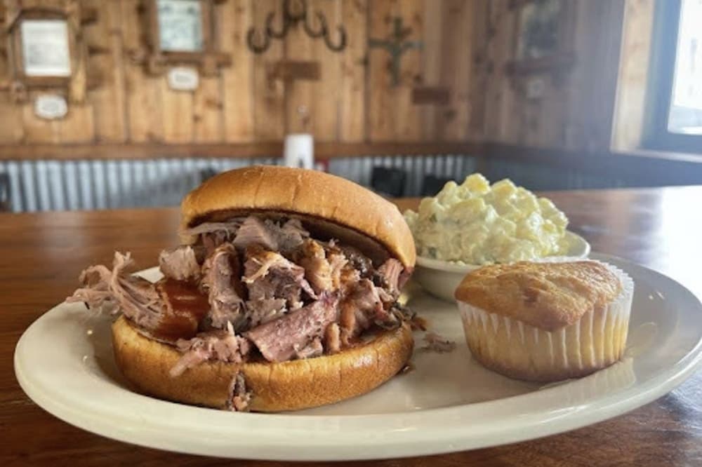 Harris County Smokehouse closes Katy location