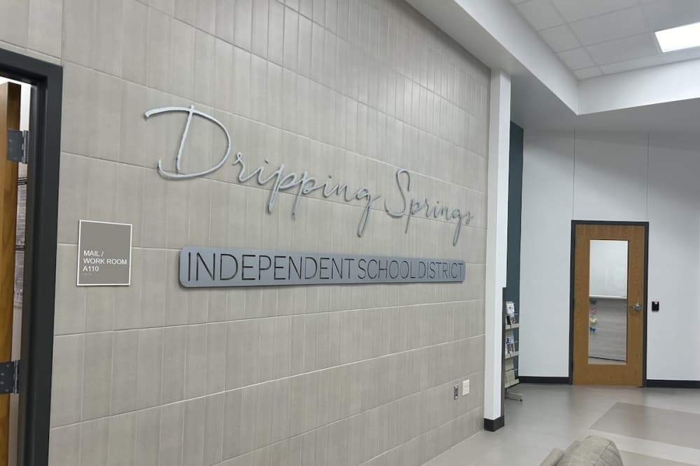 Dripping Springs ISD staff to see pay increases