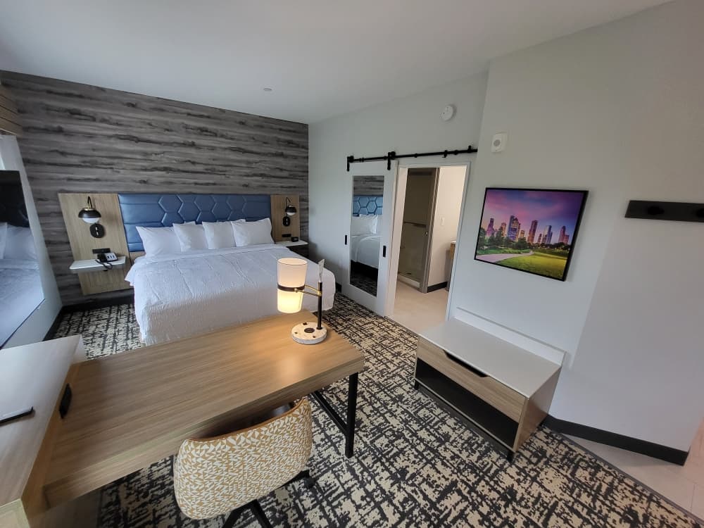 hotel bedroom