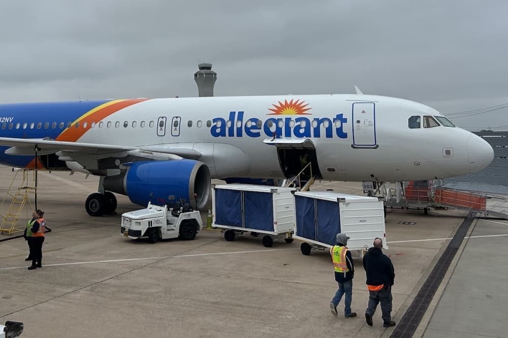 Austin Airport officials celebrate 25 years of travel, expand for the future