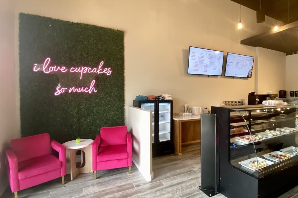 Cupprimo now offering cupcakes, coffee in South Austin