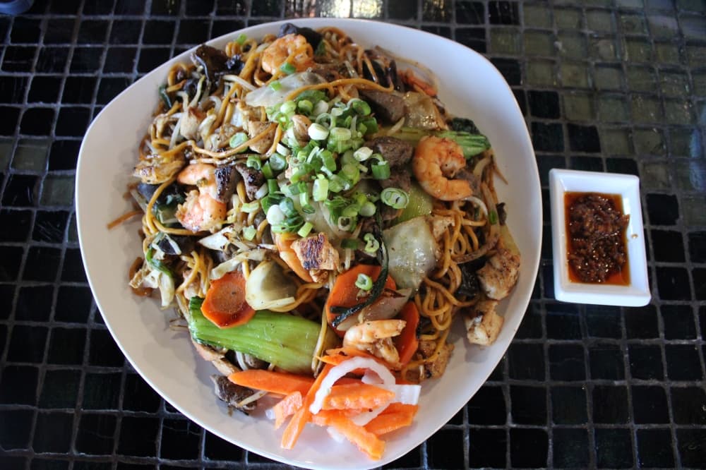Combo lo mein from wing chow