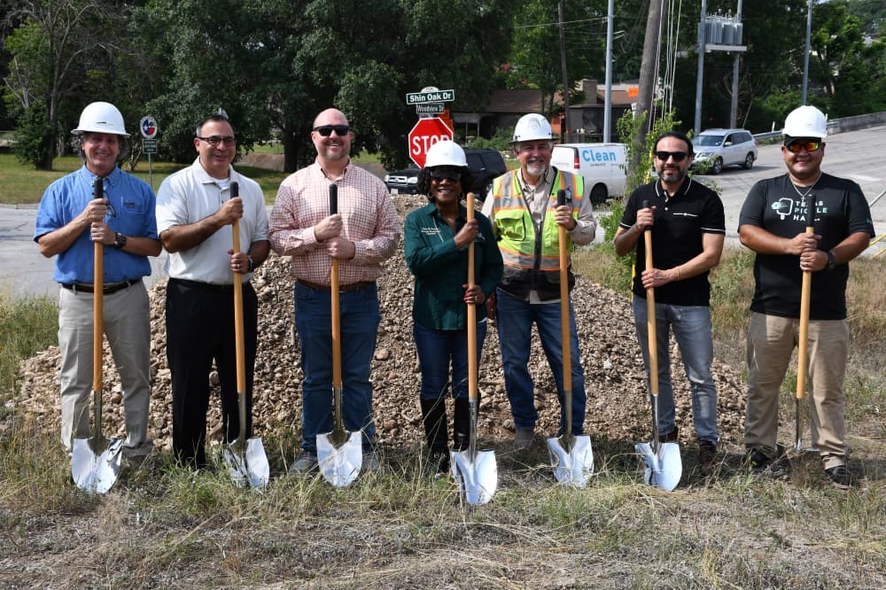 Texas Pickle Hall breaks ground in Live Oak
