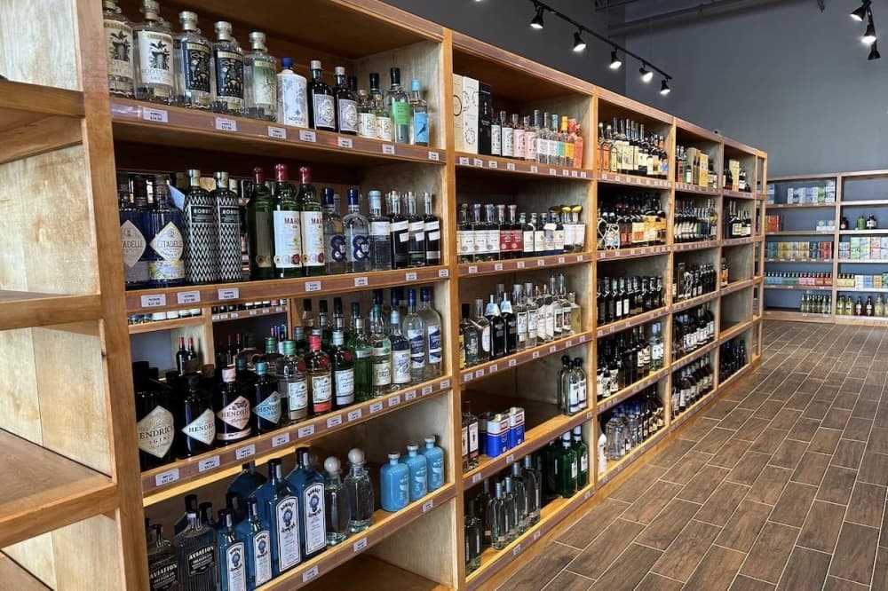 Oak & Vine Liquor brings imported fine wines, more to Cedar Park