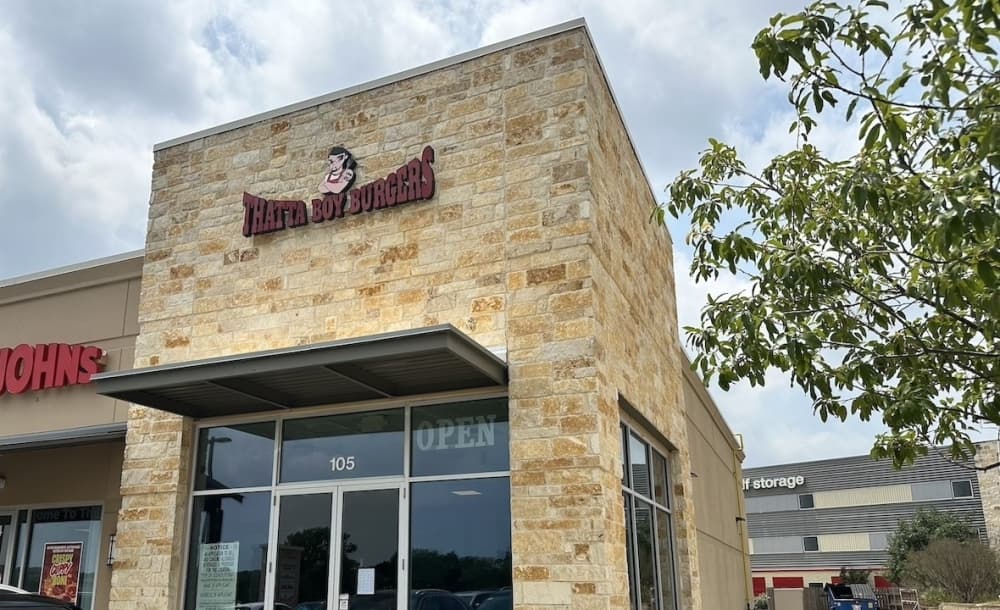Thatta Boy Burgers closes in Stone Oak after less than a year