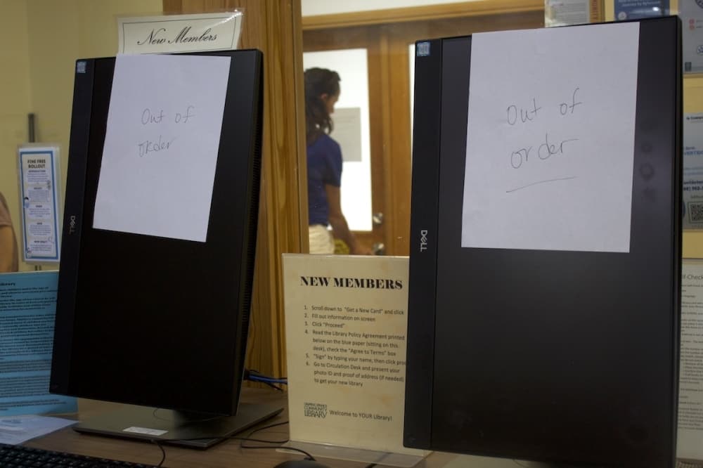 Out of order signs on computers