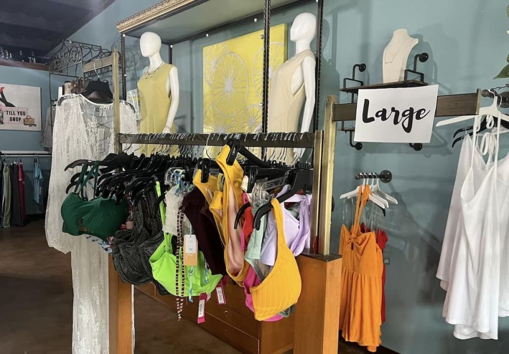 Get Dressed Marketplace closes in Liberty Hill
