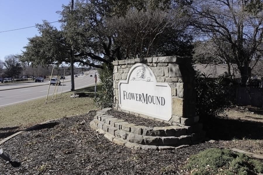 Residents may apply for vacant seats on Flower Mound boards