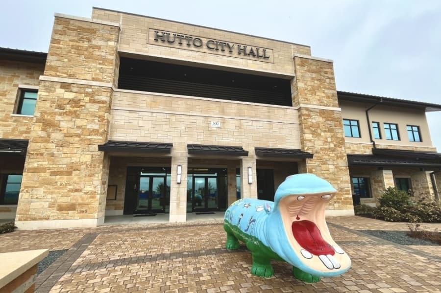 DATA: Hutto, Pflugerville add more than 5,000 residents over past 5 years