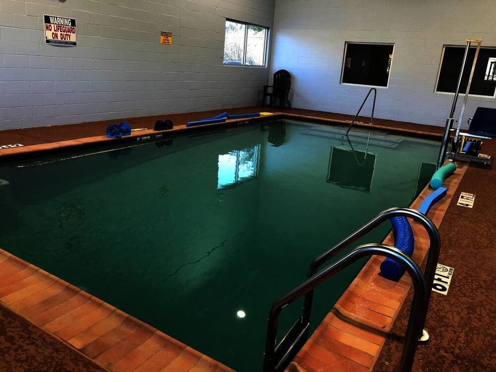 Inside First Colony Aquatic and Rehabilitation Center's comprehensive pain relief and rehab services