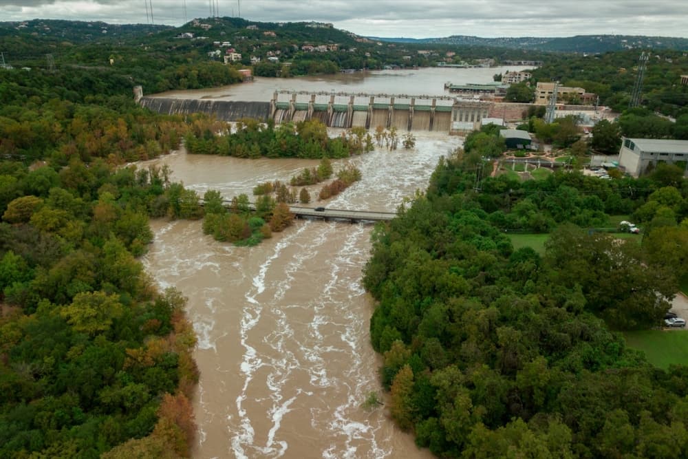 Austinites' flood insurance discounts to rise 5%; city pursues further financial support