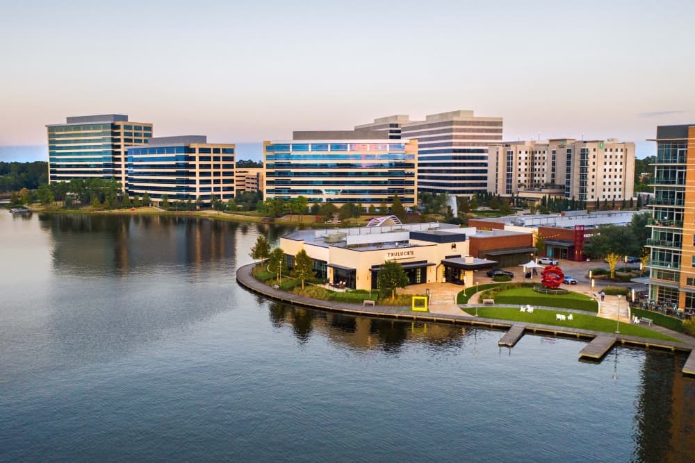 New York hedge fund owner evaluating buying The Woodlands-based Howard Hughes