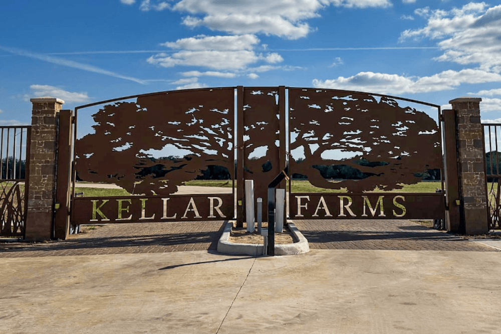 Kellar Farms gated residential community opens in Bastrop County