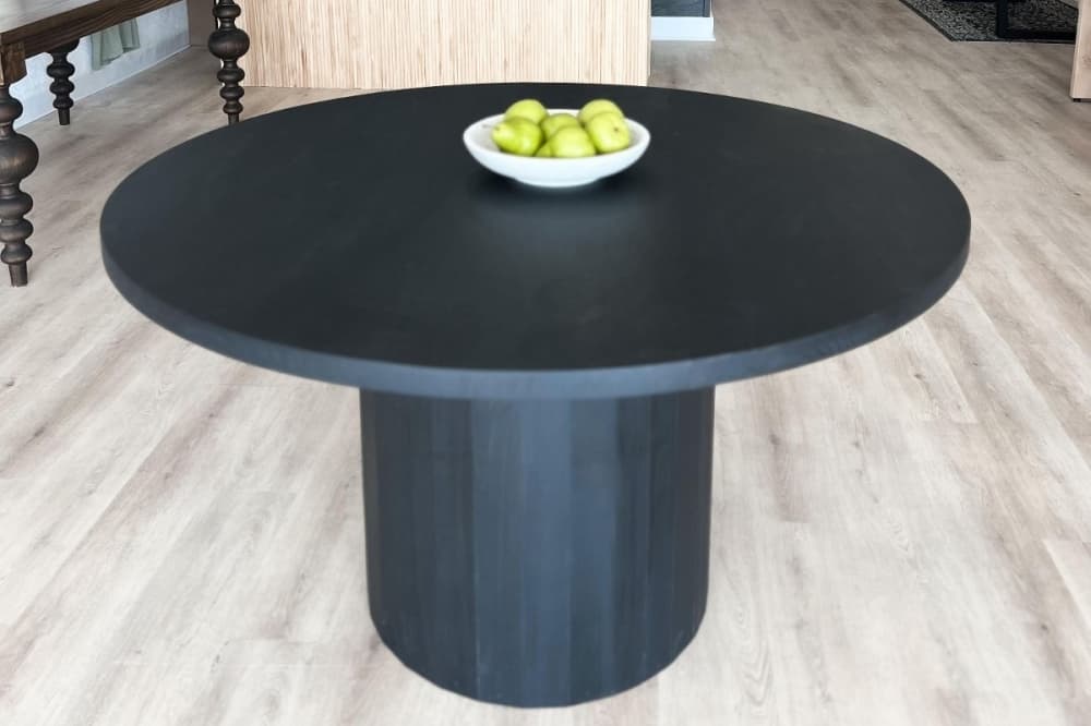 Sandalwood Lane to sell custom-made tables in Colleyville