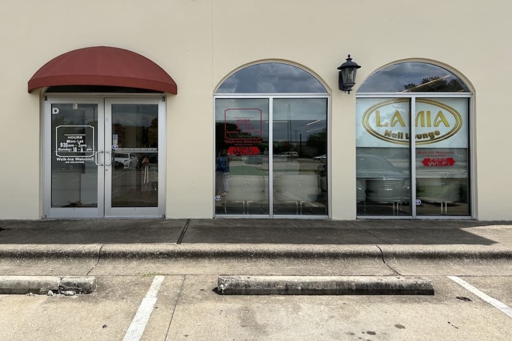 Lamia Nail Lounge now open in Bastrop
