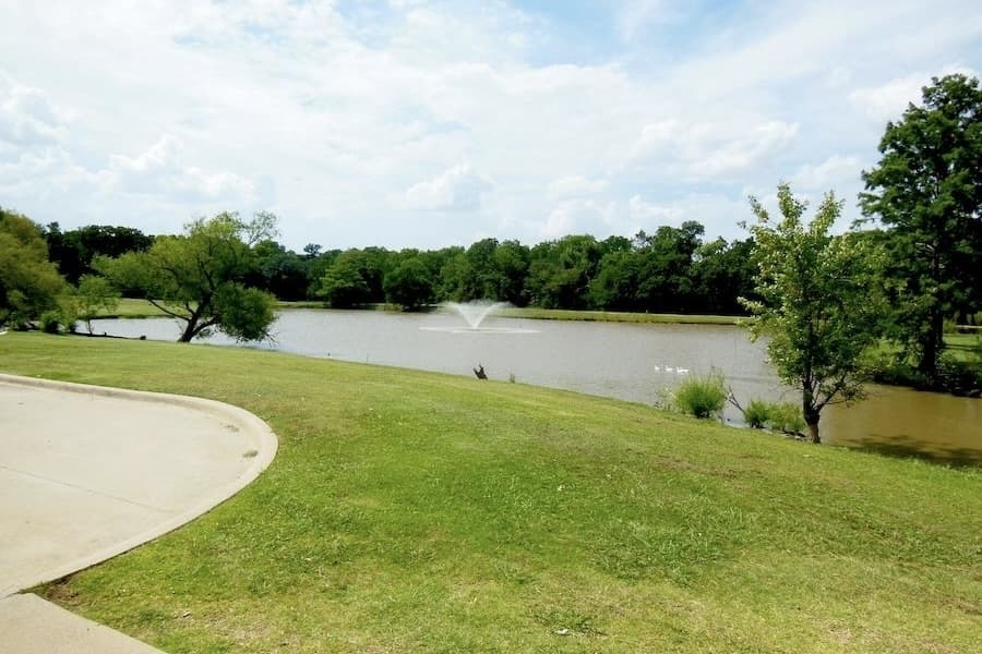 Flower Mound council approves contract to create master plan for town park